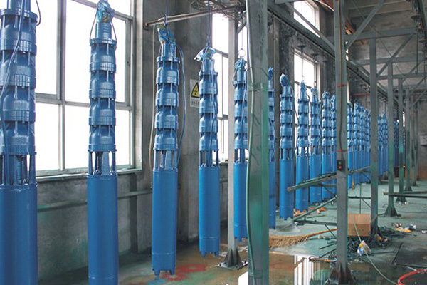高扬程潜水泵对不锈钢潜水泵市场的分析